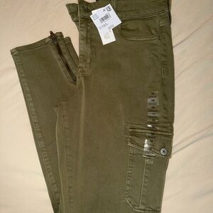 American Eagle Outfitters Olive Skinny Jeans
